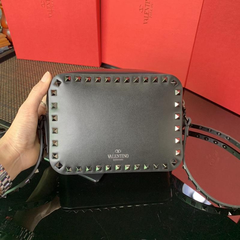 Valentino Shoulder Tote Bags VA0809 Plain black buckle
